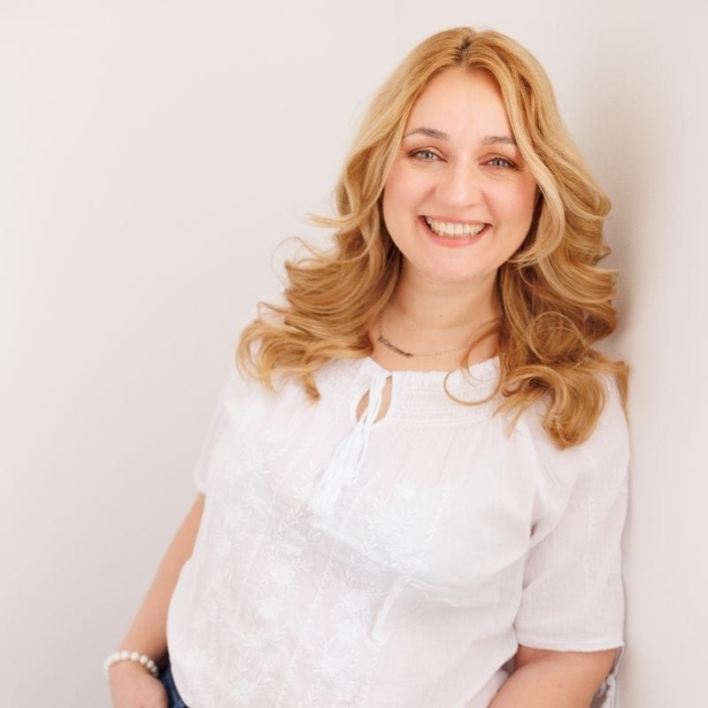 Silvia Ecobici – Mentor pentru Starea de Bine și instructor ThetaHealing®